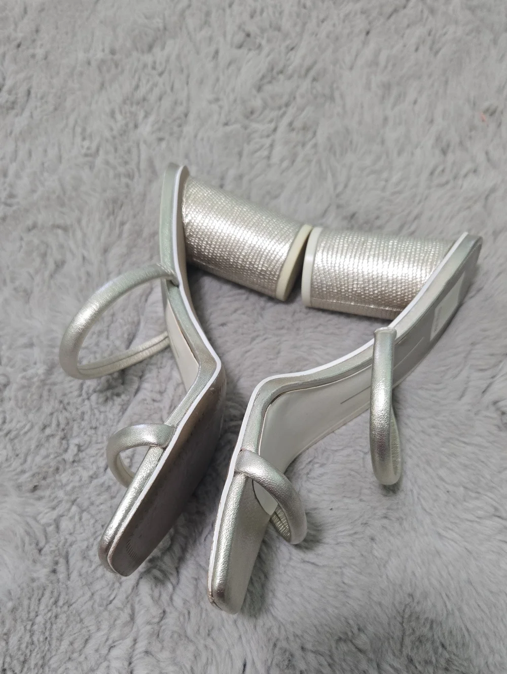 Dolce Vita Noles Heeled block Sandals in gold metallic leather size 8.5